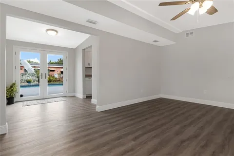 $405,000 | 2216 East 109th Avenue, Tampa, FL 33612