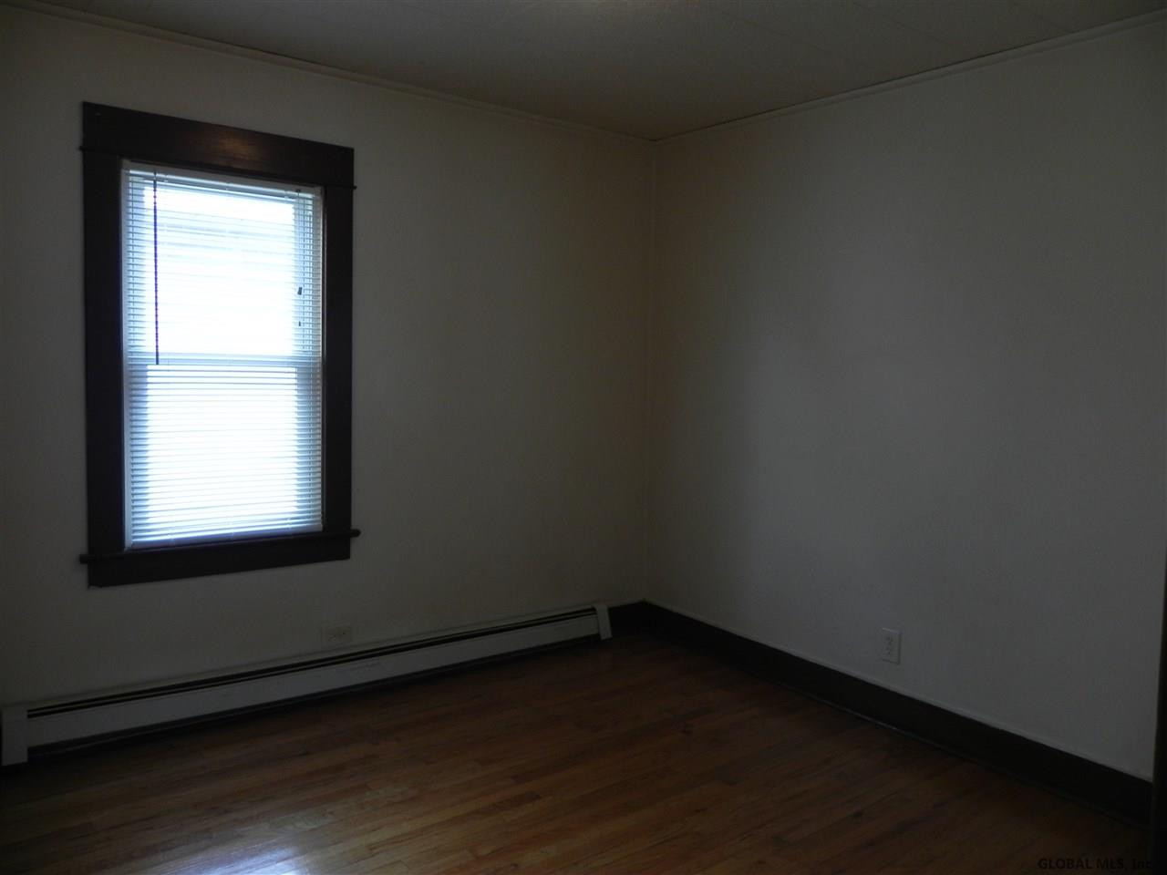 12 Osborne Road Colonie, NY 12205 - Photo 11 of 22 Photo 11