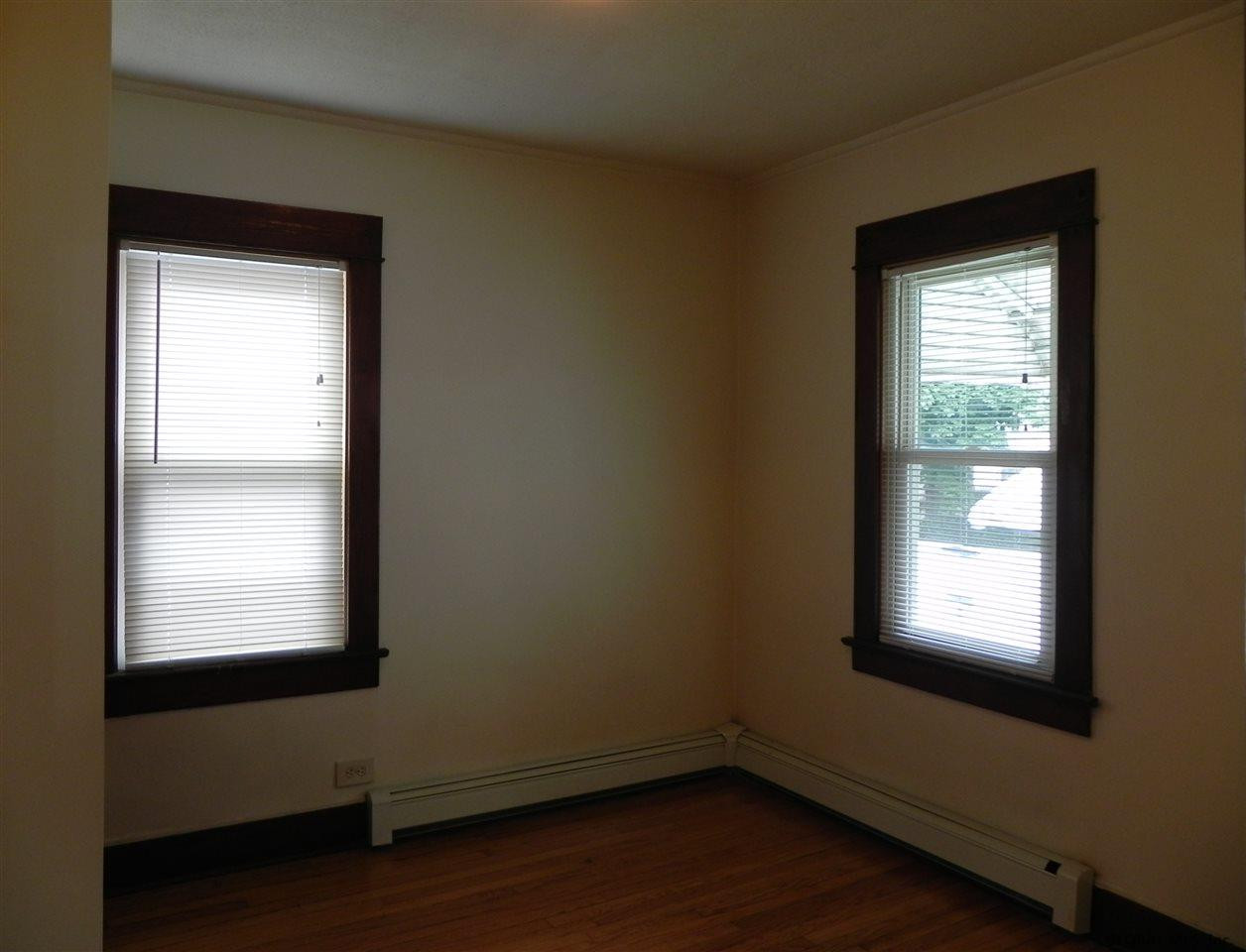 12 Osborne Road Colonie, NY 12205 - Photo 10 of 22 Photo 10
