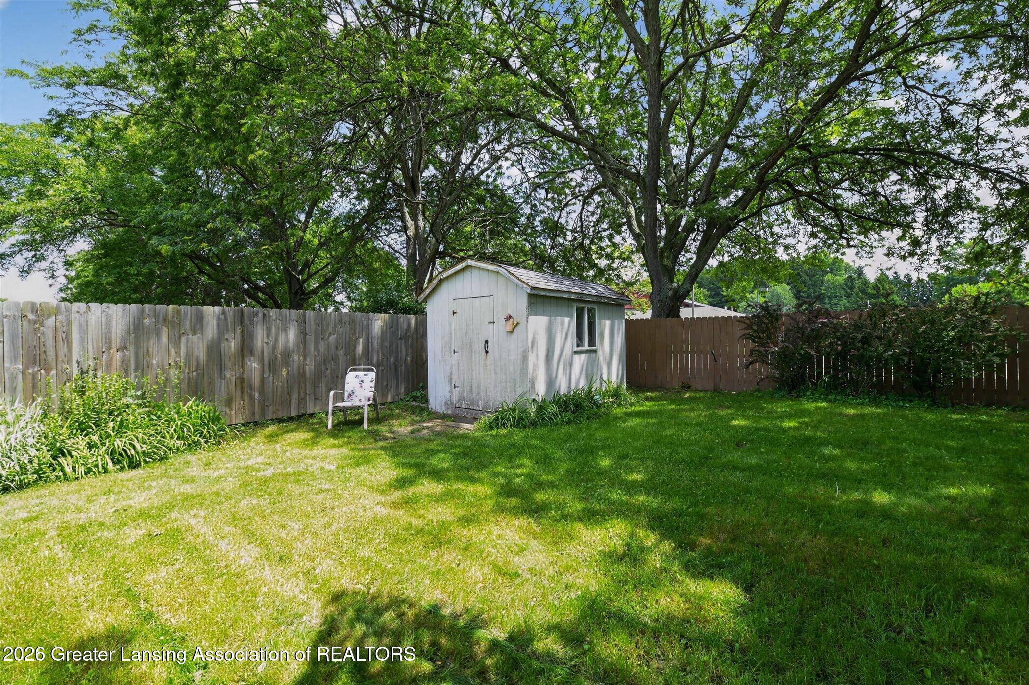 1972 Gunn Road Holt, MI 48842 - Photo 29 of 31 29-1972-Gunn-Rd-WindowStill-Photography
