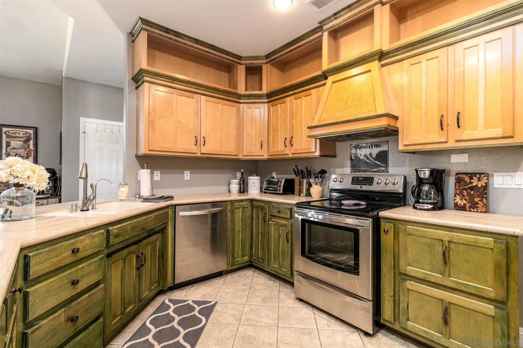 19139 Split Rock Road Ramona, CA 92065 - Photo 5 of 29 a kitchen with stainless steel appliances granite countertop a stove and a sink