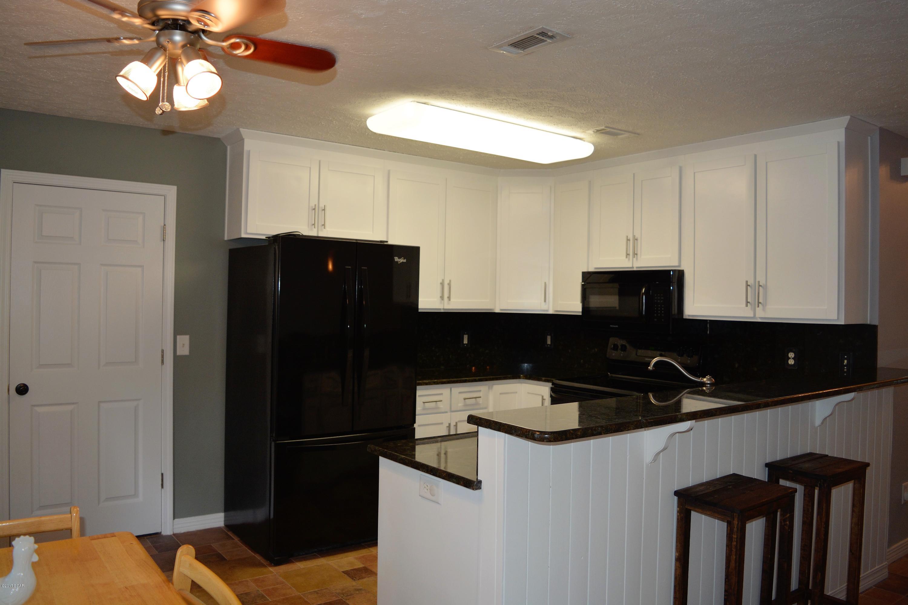 2981 Paradise Lakes Road Chipley, FL 32428 - Photo 7 of 30