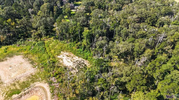 $185,000 | 8637 Wildwood Drive, Denham Springs, LA 70706