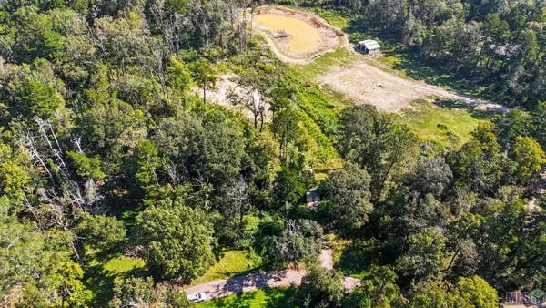 $185,000 | 8637 Wildwood Drive, Denham Springs, LA 70706