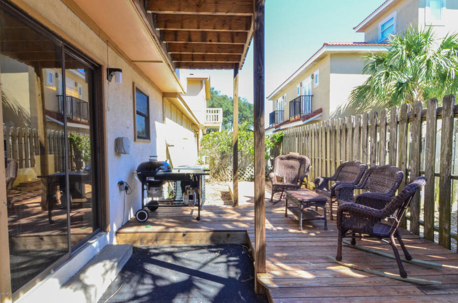 200 Southfields Road, Unit A Panama City Beach, FL 32413 - Photo 20 of 27 Sitting Area Outside
