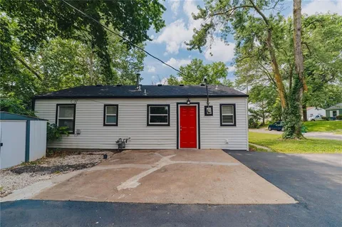 $218,000 | 5034 Ottawa Street, Kansas City, KS 66106