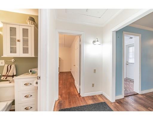 17 Eldridge Street Chicopee, MA 01013 - Photo 12 of 30