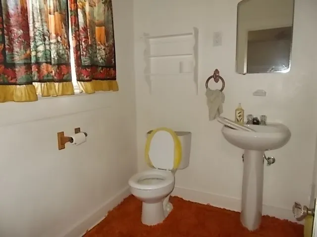 $350,000 | 912 Tivy Street, Kerrville, TX 78028