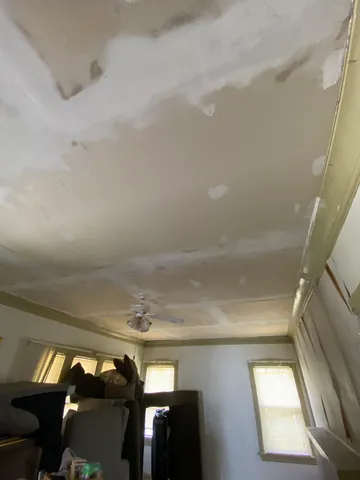 $275,000 | 113 Bluff Avenue, La Grange, IL 60525