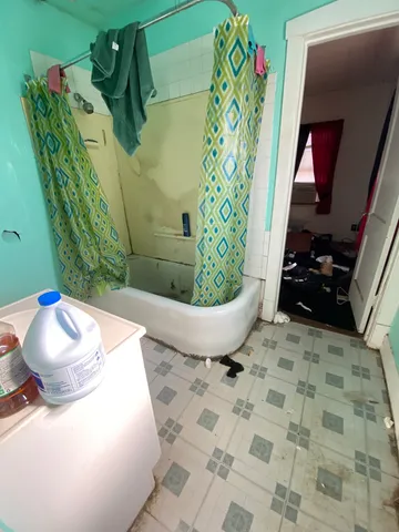 $275,000 | 113 Bluff Avenue, La Grange, IL 60525