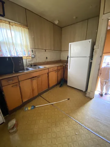 $275,000 | 113 Bluff Avenue, La Grange, IL 60525