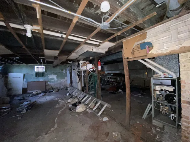 $275,000 | 113 Bluff Avenue, La Grange, IL 60525