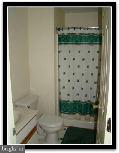26 Tameron Place Rosedale, MD 21237 - Photo 13 of 23 Master Bath