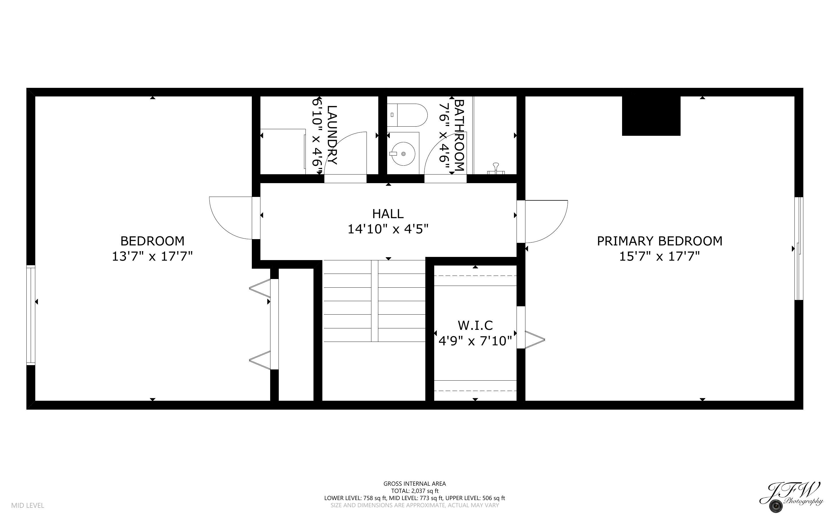 925 Main Street, Unit 3 Cotuit, MA 02635 - Photo 55 of 55 a picture of a park with a bench