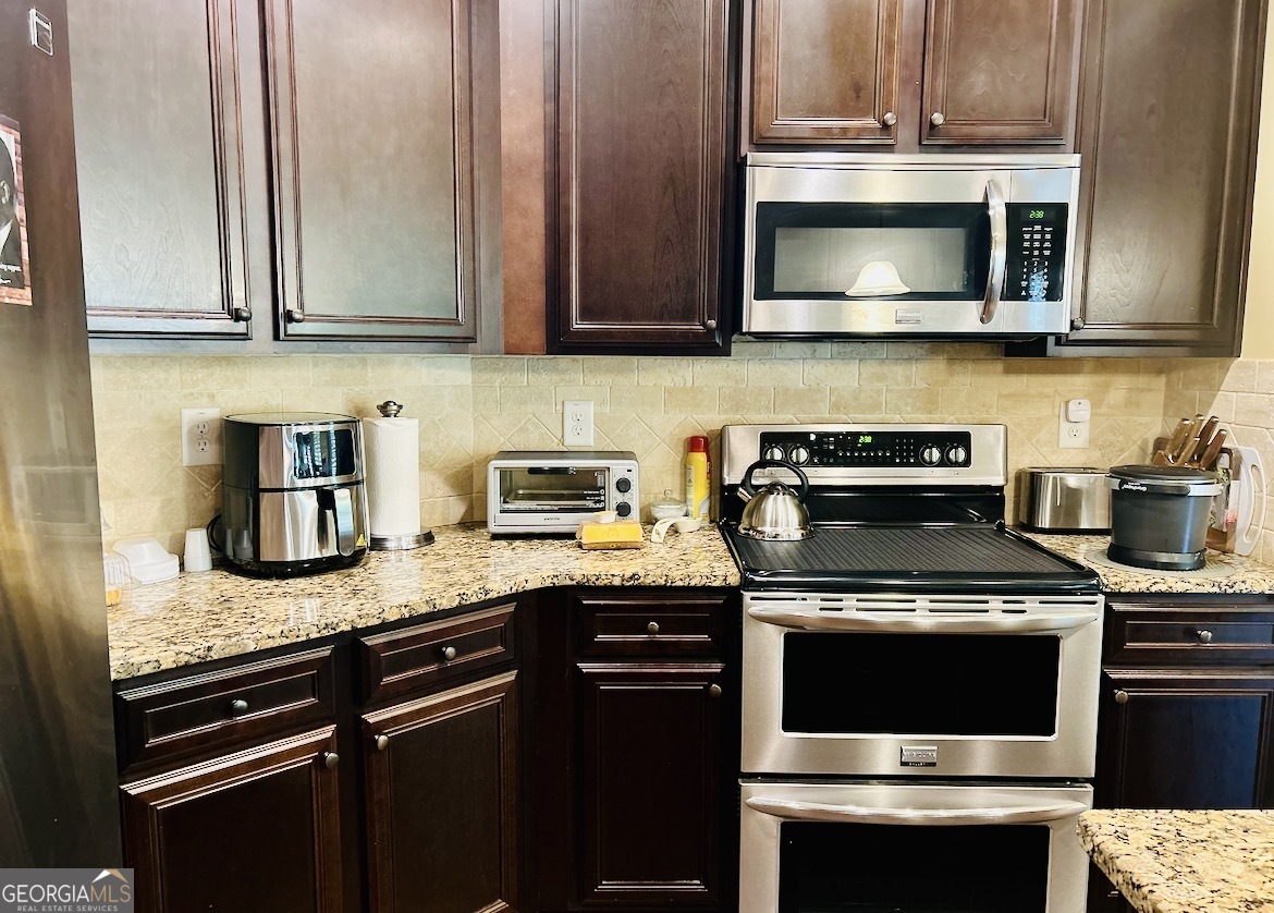 246 Thyme Leaf Way Locust Grove, GA 30248 - Photo 27 of 71