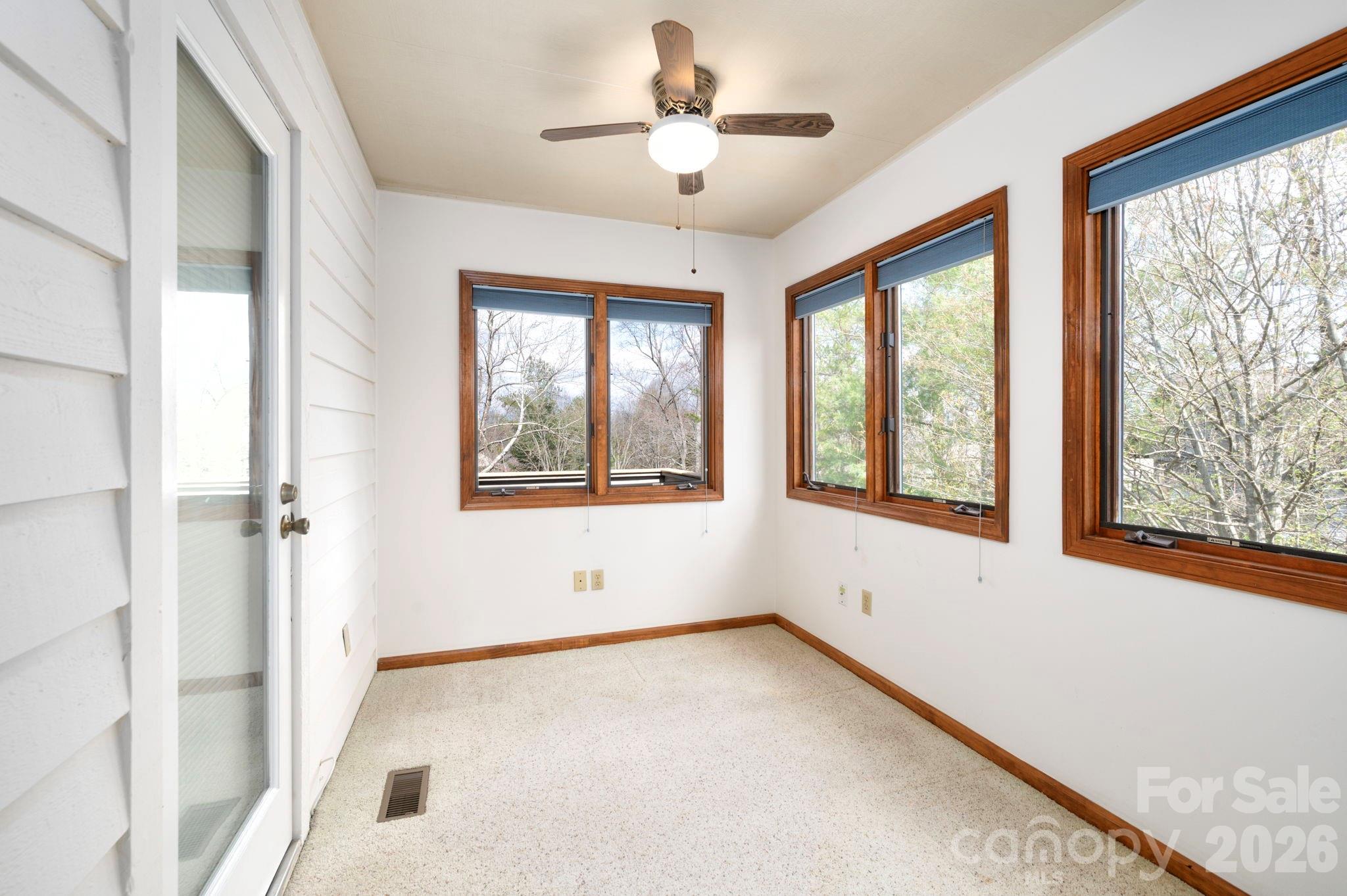 4 Zachary Ridge Road Asheville, NC 28804 - Photo 18 of 42 Gallery Image 18