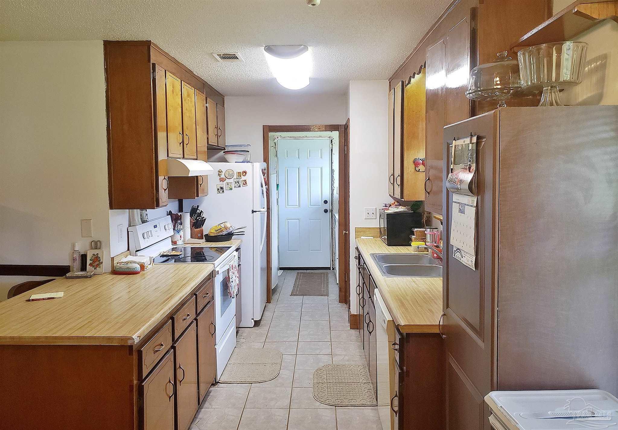 5550 Frank Reeder Road Pensacola, FL 32526 - Photo 25 of 42 Gallery Image 25