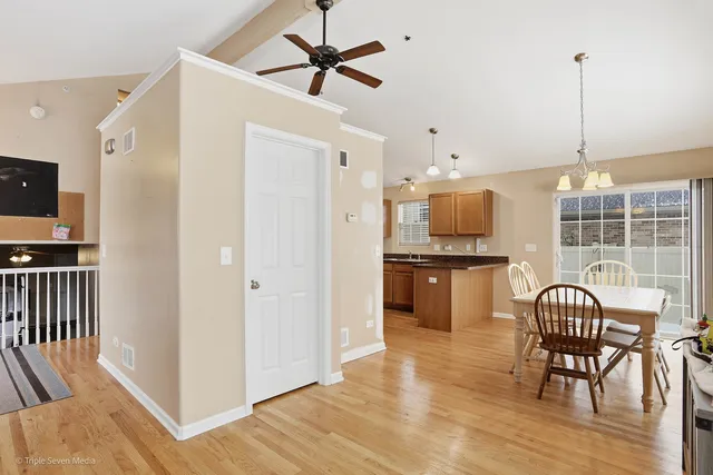 $355,000 | 14852 Park Avenue, Oak Forest, IL 60452