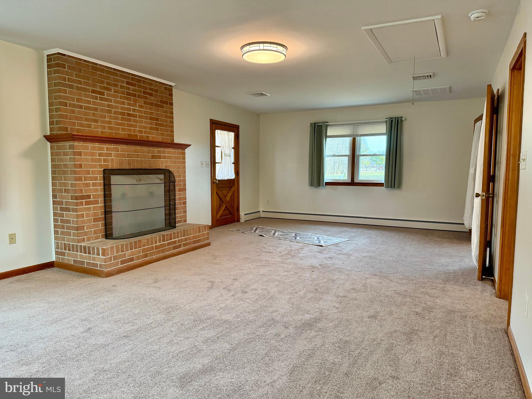 12492 Blades Road Cordova, MD 21625 - Photo 14 of 33 Fireplace Excluded