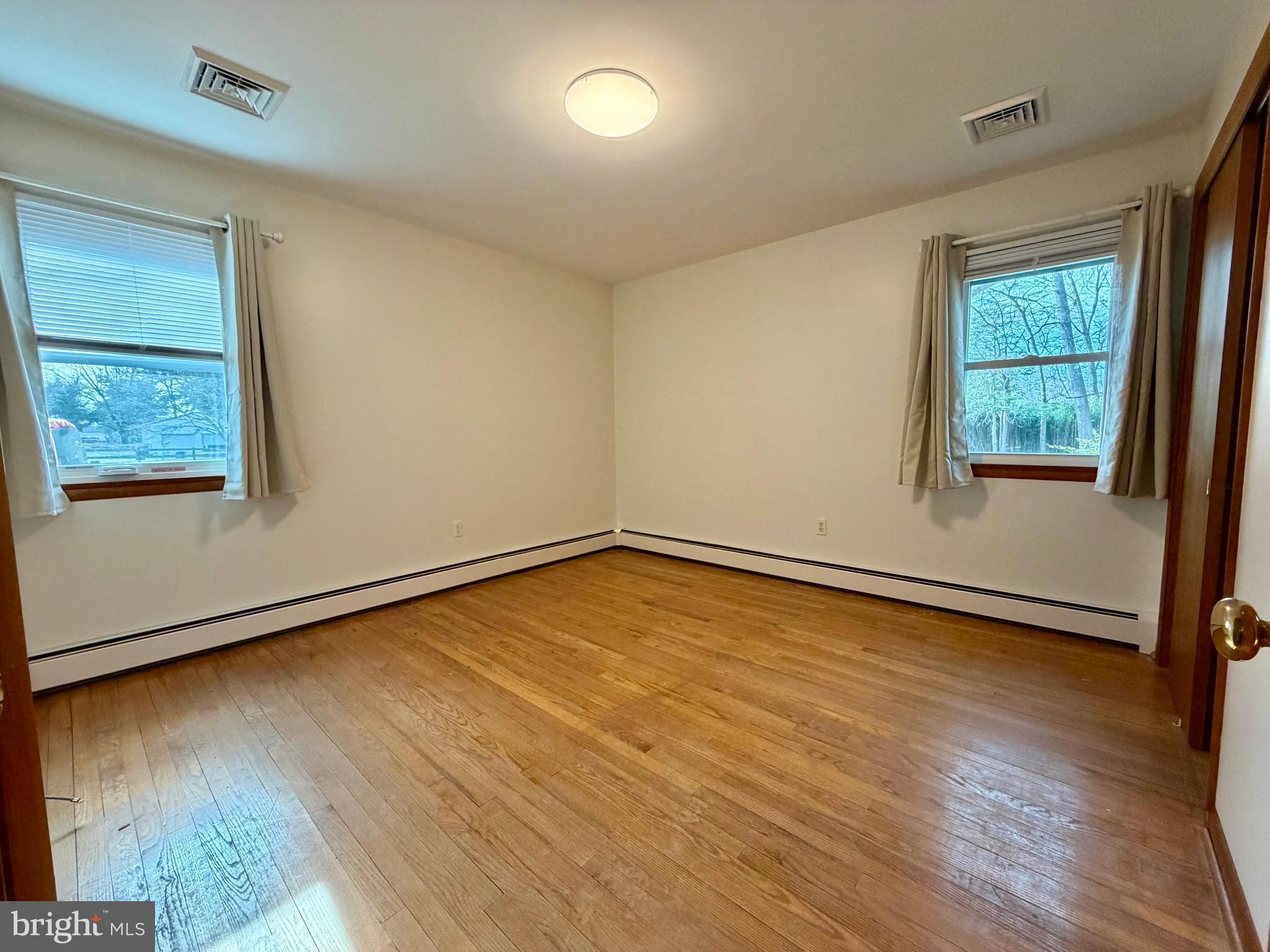 12492 Blades Road Cordova, MD 21625 - Photo 19 of 33 Primary Bedroom