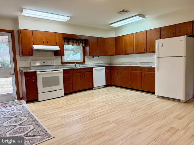 $2,400 | 12492 Blades Road, Cordova, MD 21625