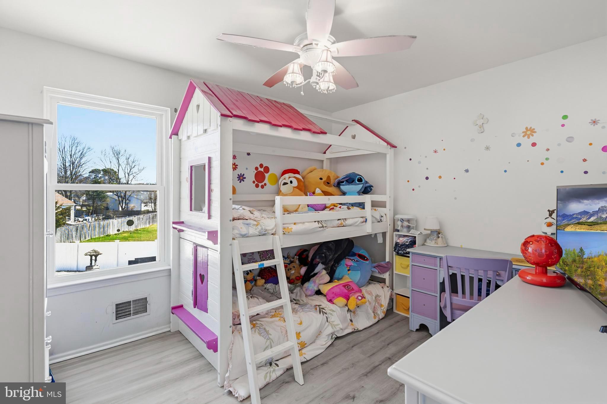 147 Locust Street Tuckerton, NJ 08087 - Photo 21 of 37