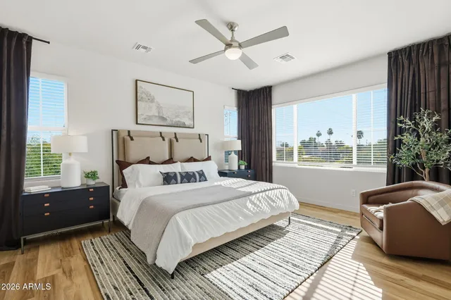 $699,950 | 1522 West Sierra Vista Drive, Phoenix, AZ 85015