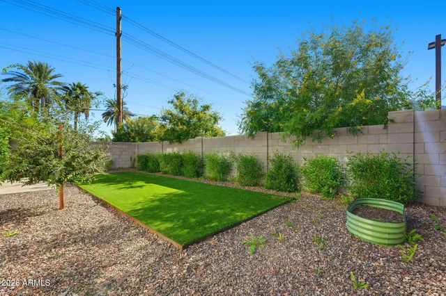 $699,950 | 1522 West Sierra Vista Drive, Phoenix, AZ 85015