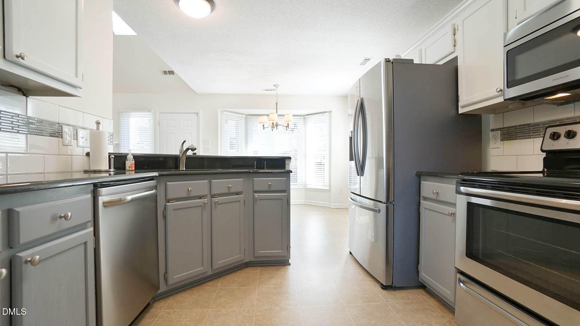 11317 North Radner Way Raleigh, NC 27613 - Photo 19 of 54 Kitchen