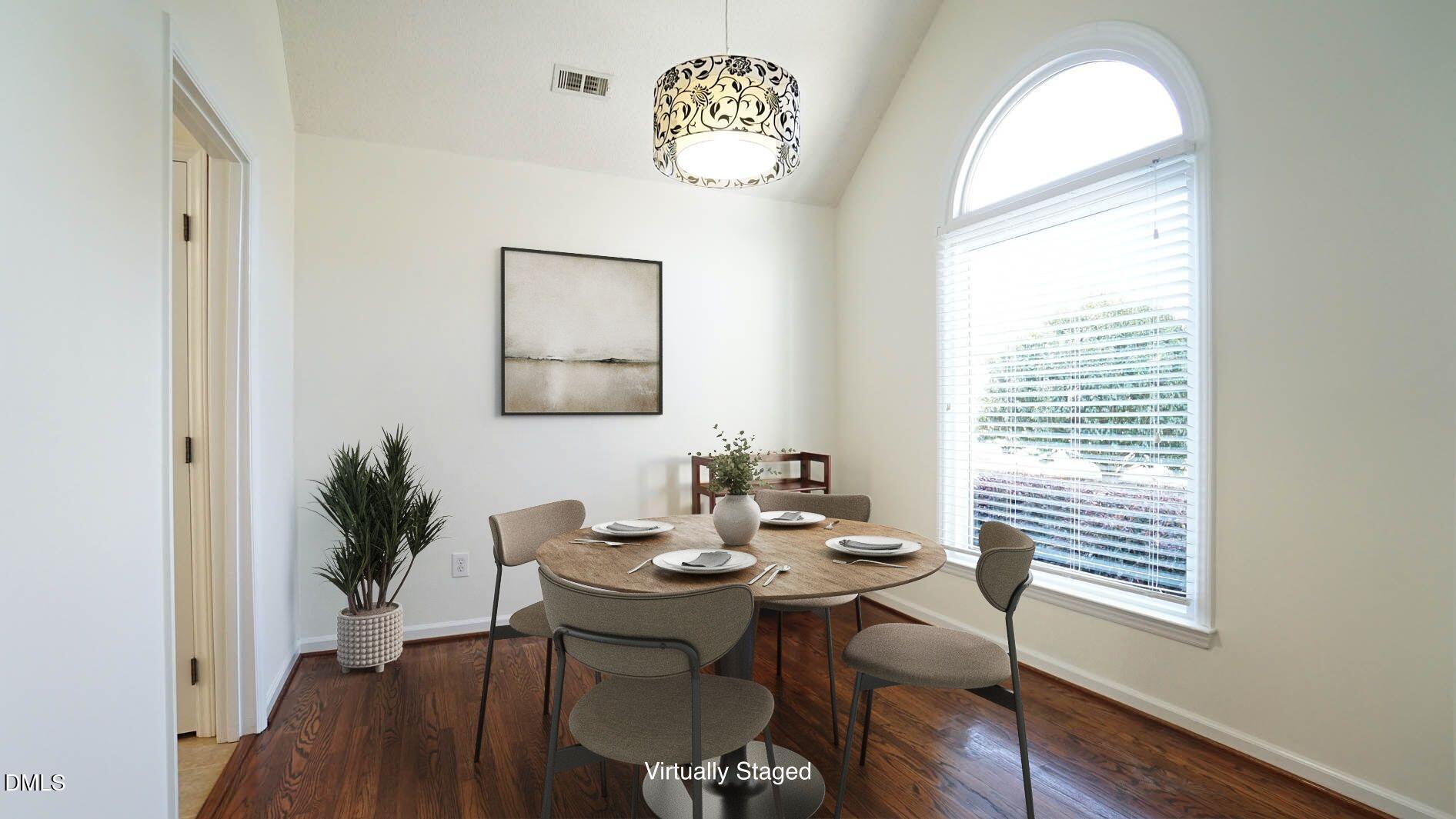 11317 North Radner Way Raleigh, NC 27613 - Photo 4 of 54 Dining Room