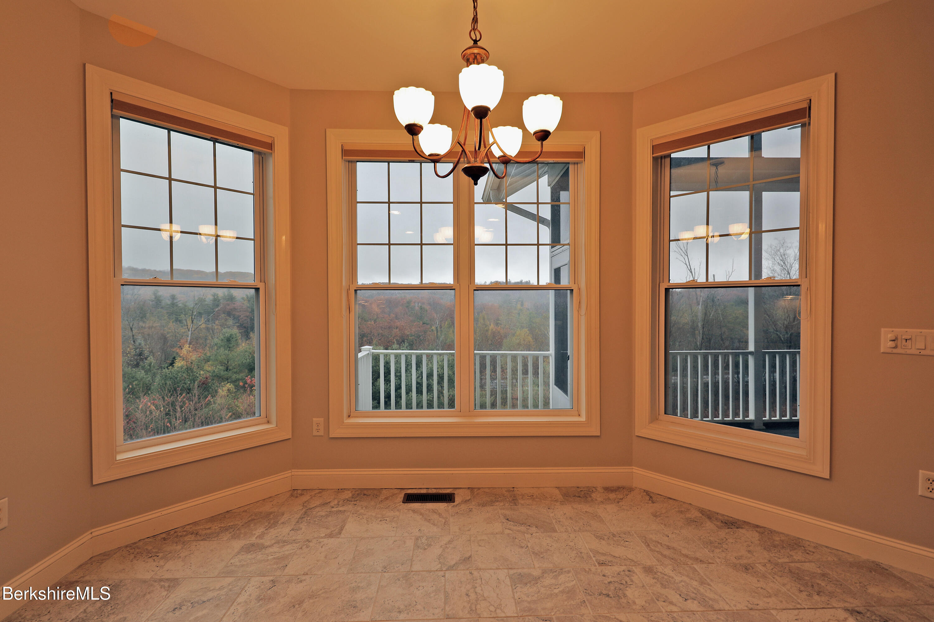 33 Alpine Trail Pittsfield, MA 01201 - Photo 18 of 69 Dining Area With View
