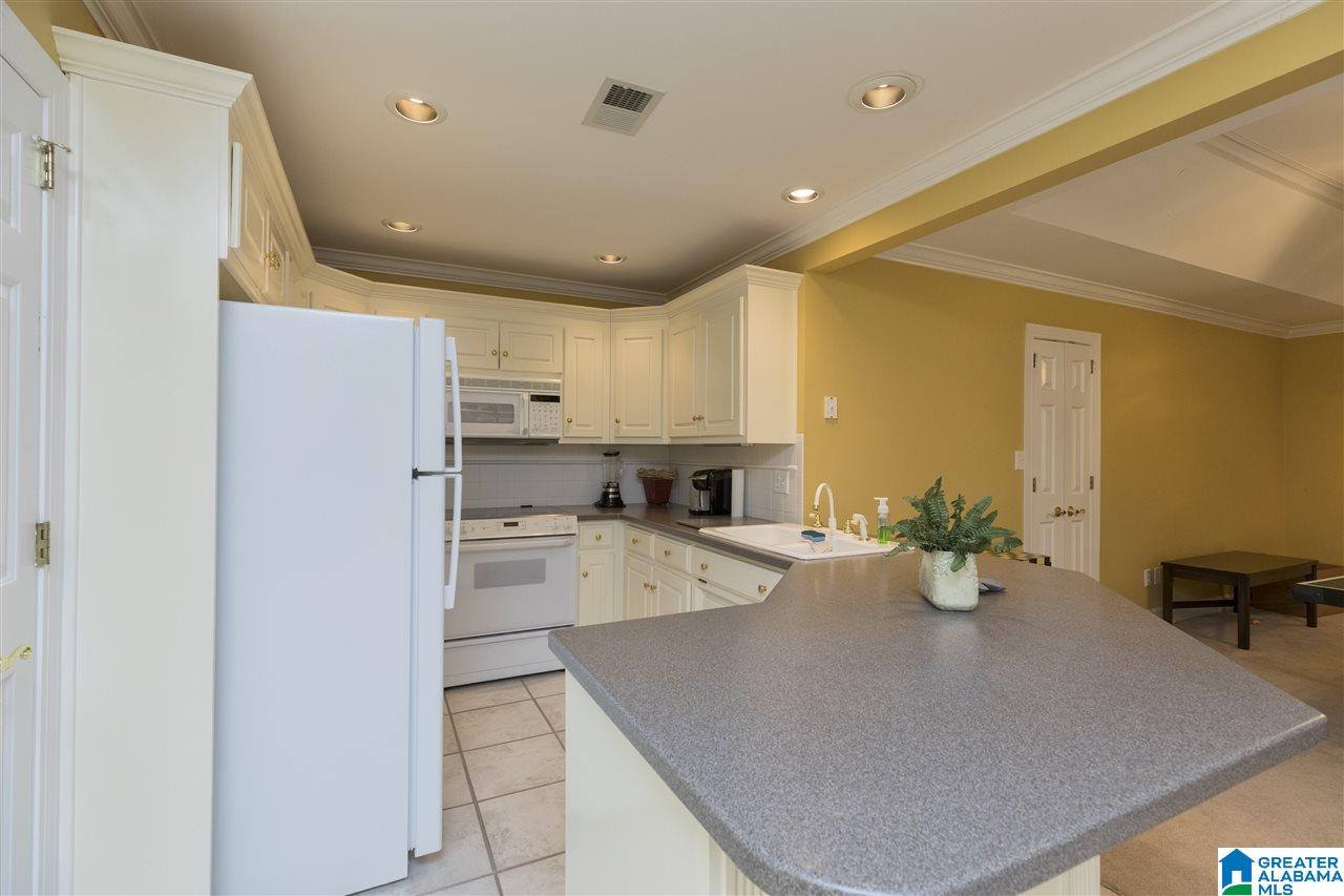 5015 Greystone Way Birmingham, AL 35242 - Photo 34 of 41