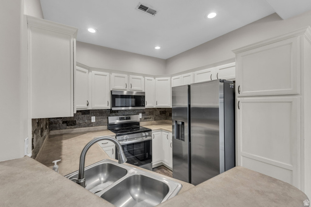 14071 South Rutherford Avenue, Unit 5 Bluffdale, UT 84065 - Photo 9 of 29