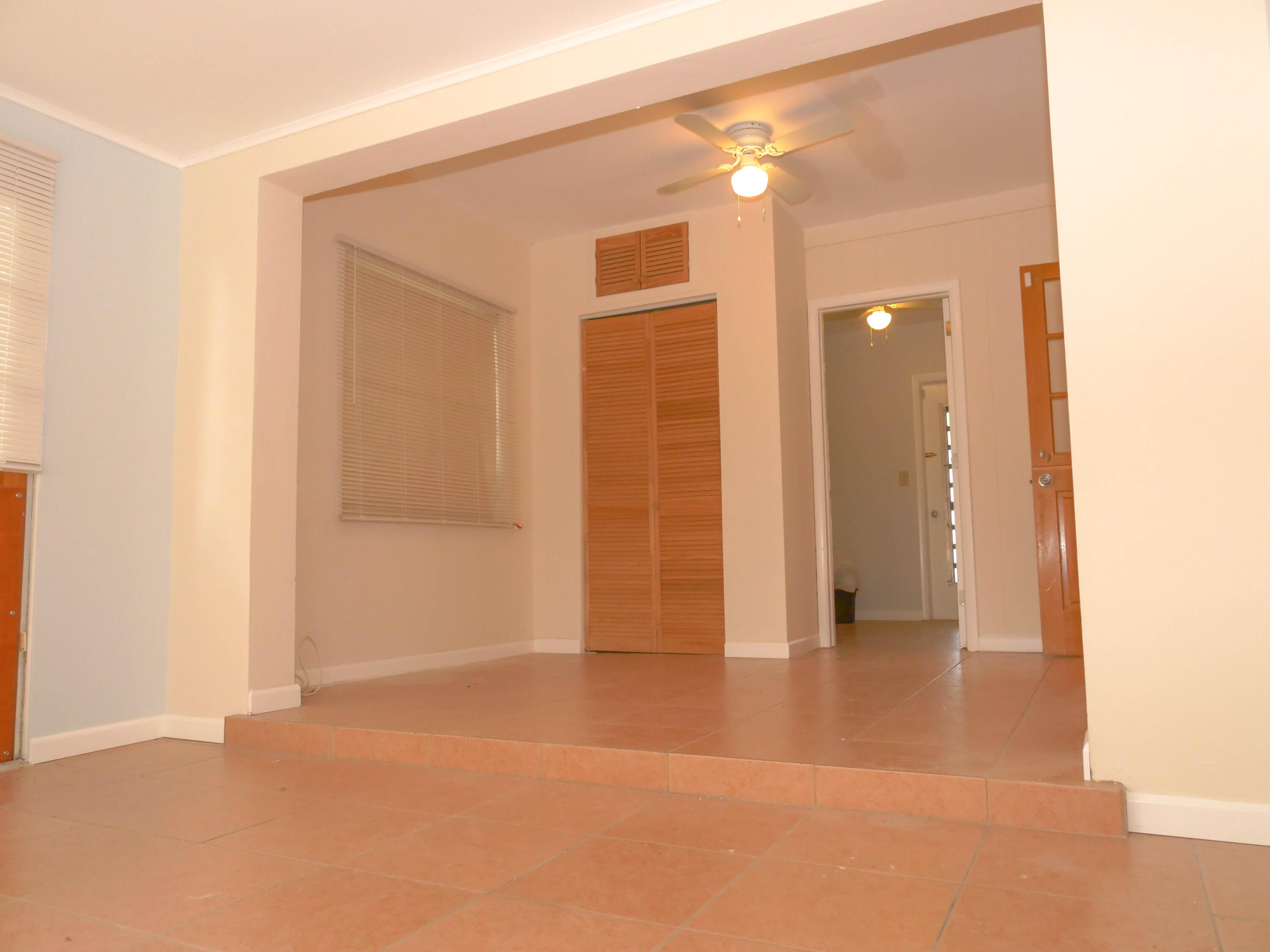 7199 Northeast 7th Avenue Boca Raton, FL 33487 - Photo 15 of 22 P1011460