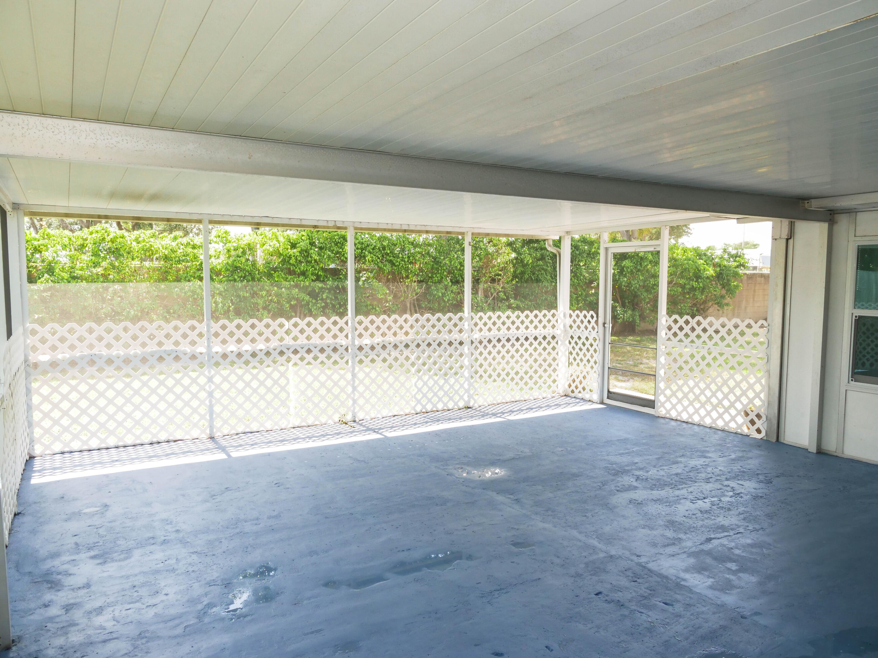 7199 Northeast 7th Avenue Boca Raton, FL 33487 - Photo 20 of 22 P1011530