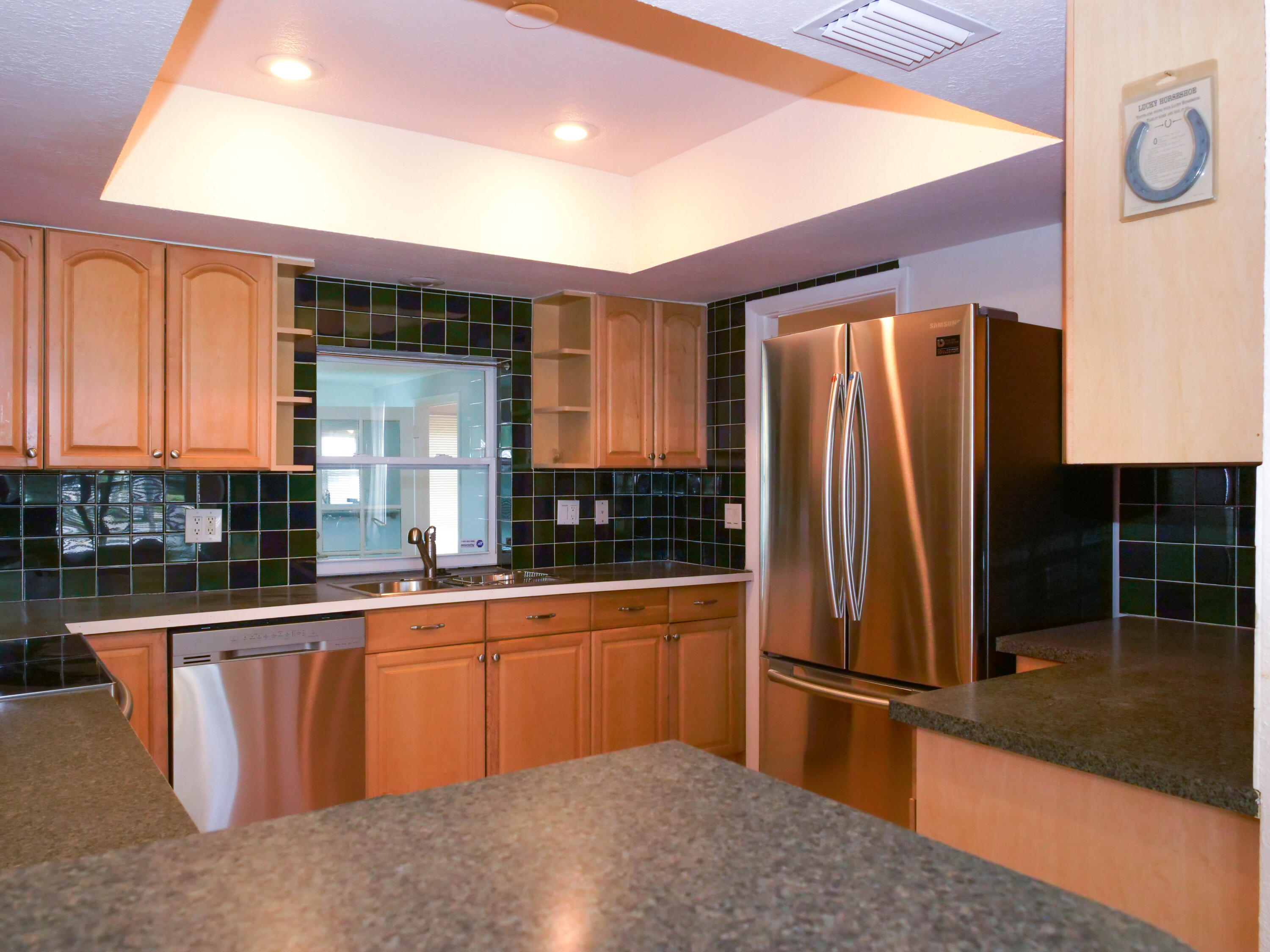 7199 Northeast 7th Avenue Boca Raton, FL 33487 - Photo 6 of 22 P1011446