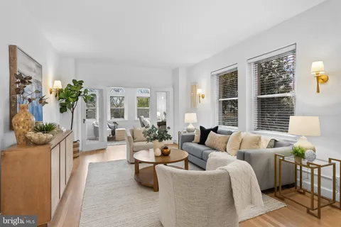 $469,000 | 3601 Connecticut Avenue Northwest, Unit 107, Washington, DC 20008