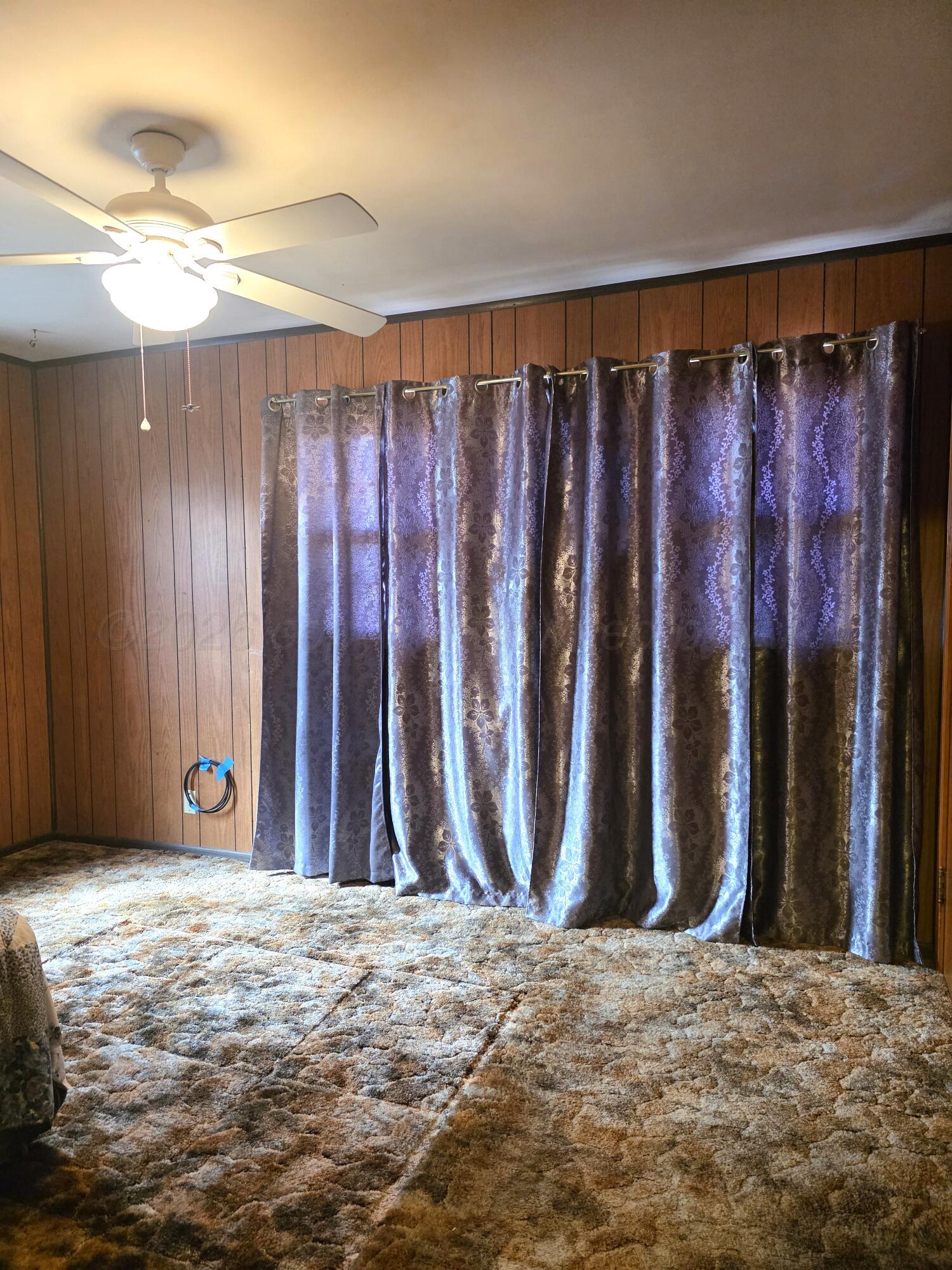 1812 Magnolia Street Amarillo, TX 79107 - Photo 11 of 27 a view of a closet