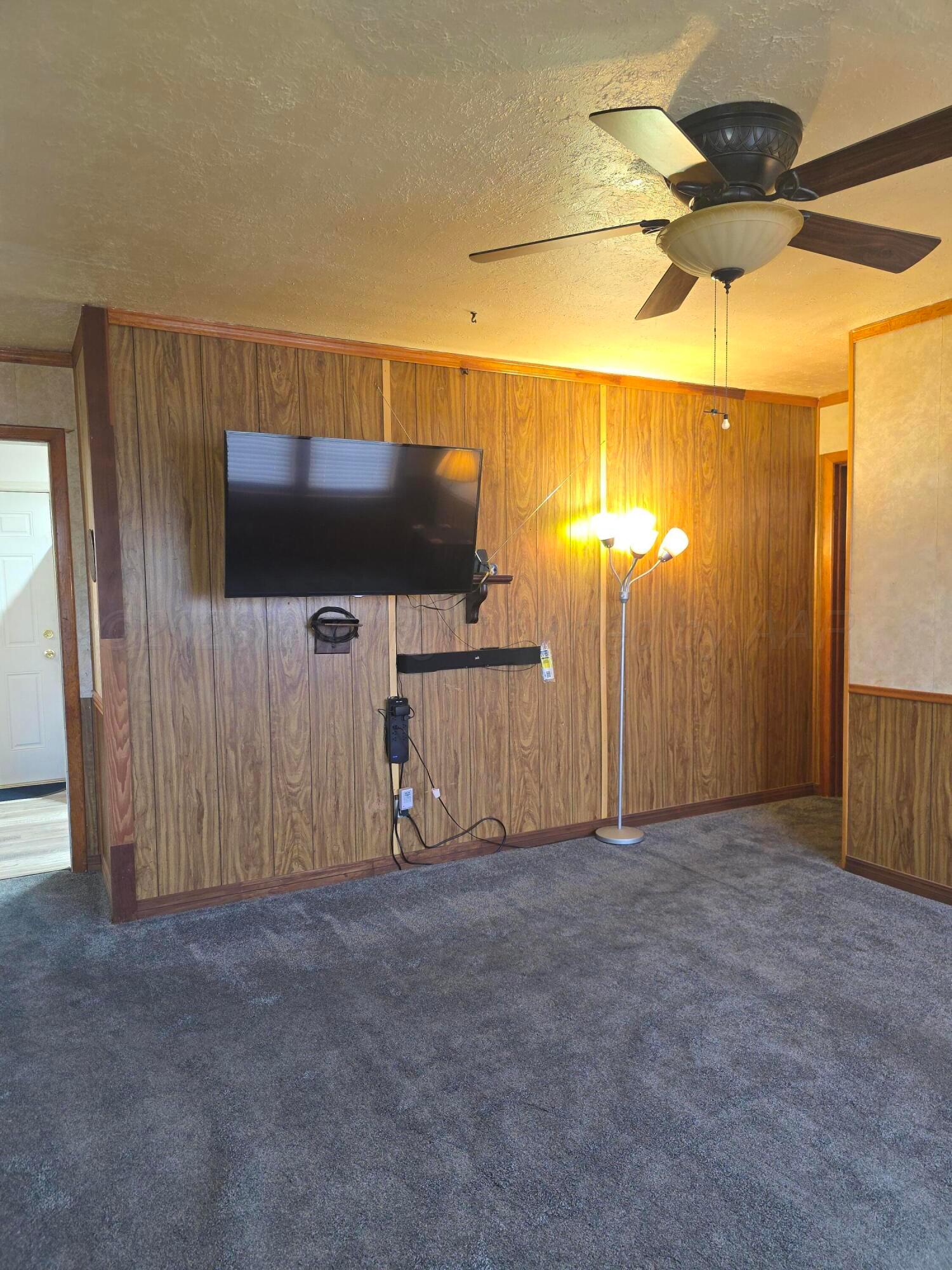 1812 Magnolia Street Amarillo, TX 79107 - Photo 3 of 27 a view of a room