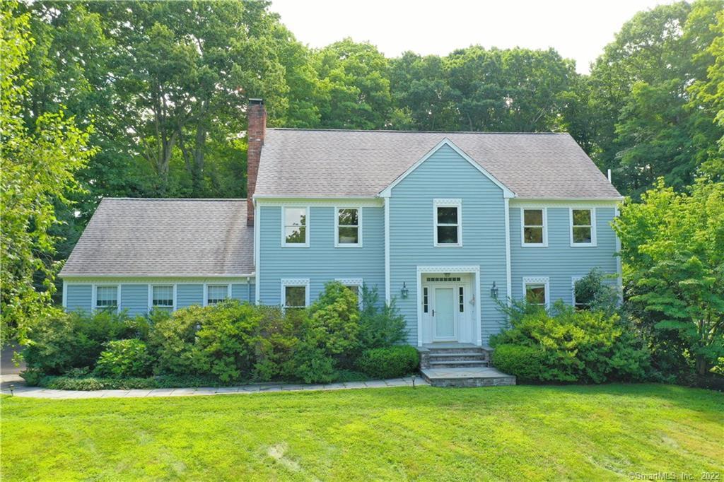 Beautifully situated 1.6 acres
