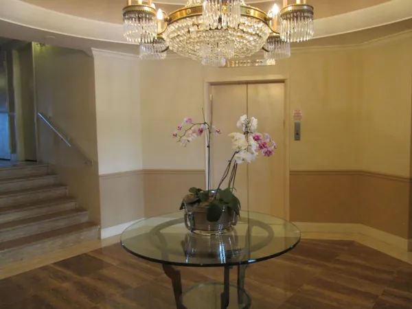 $1,950 | 2600 North Flagler Drive, Unit 705, West Palm Beach, FL 33407