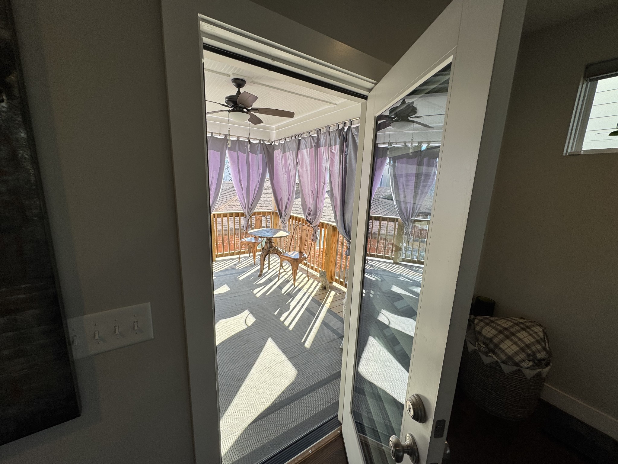 40 Hubbard Street Nashville, TN 37210 - Photo 13 of 96 a view of an entryway with wooden floor