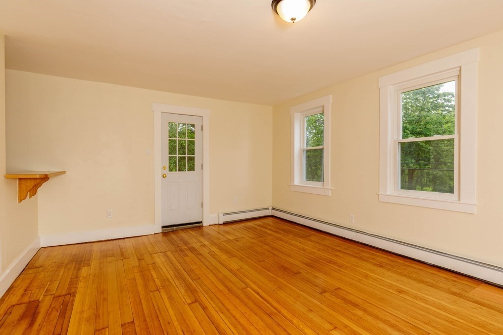 365-367 Princeton Road, Unit 365 Fitchburg, MA 01420 - Photo 4 of 17