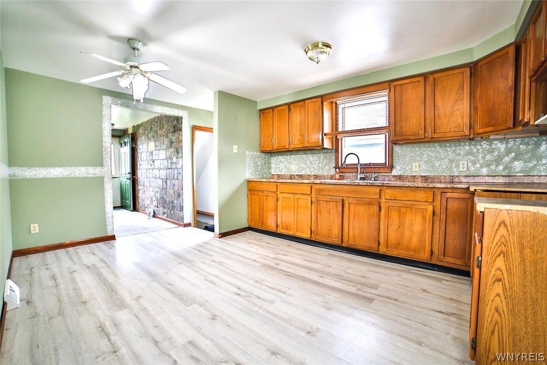 95 Oconnor Avenue Buffalo, NY 14220 - Photo 4 of 18