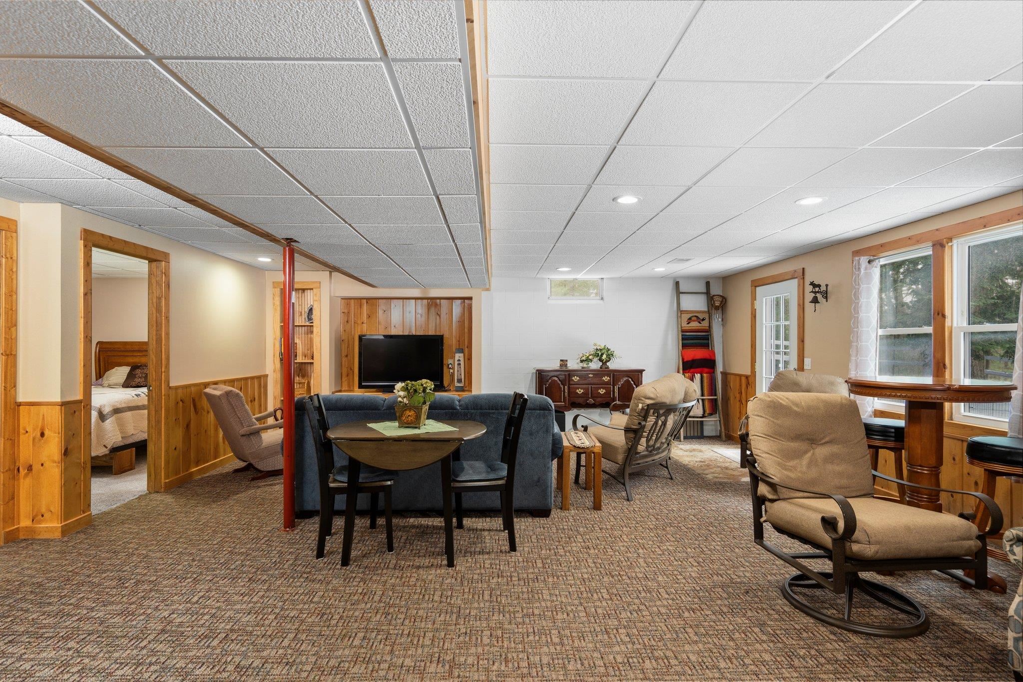 961 West Long Lake Road Traverse City, MI 49685 - Photo 16 of 32