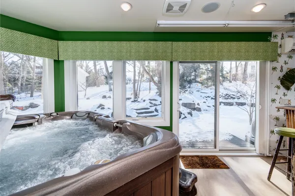 $1,099,500 | 2829 Sylvan Avenue, Madison, WI 53705