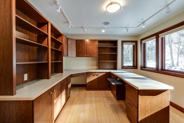 $1,099,500 | 2829 Sylvan Avenue, Madison, WI 53705