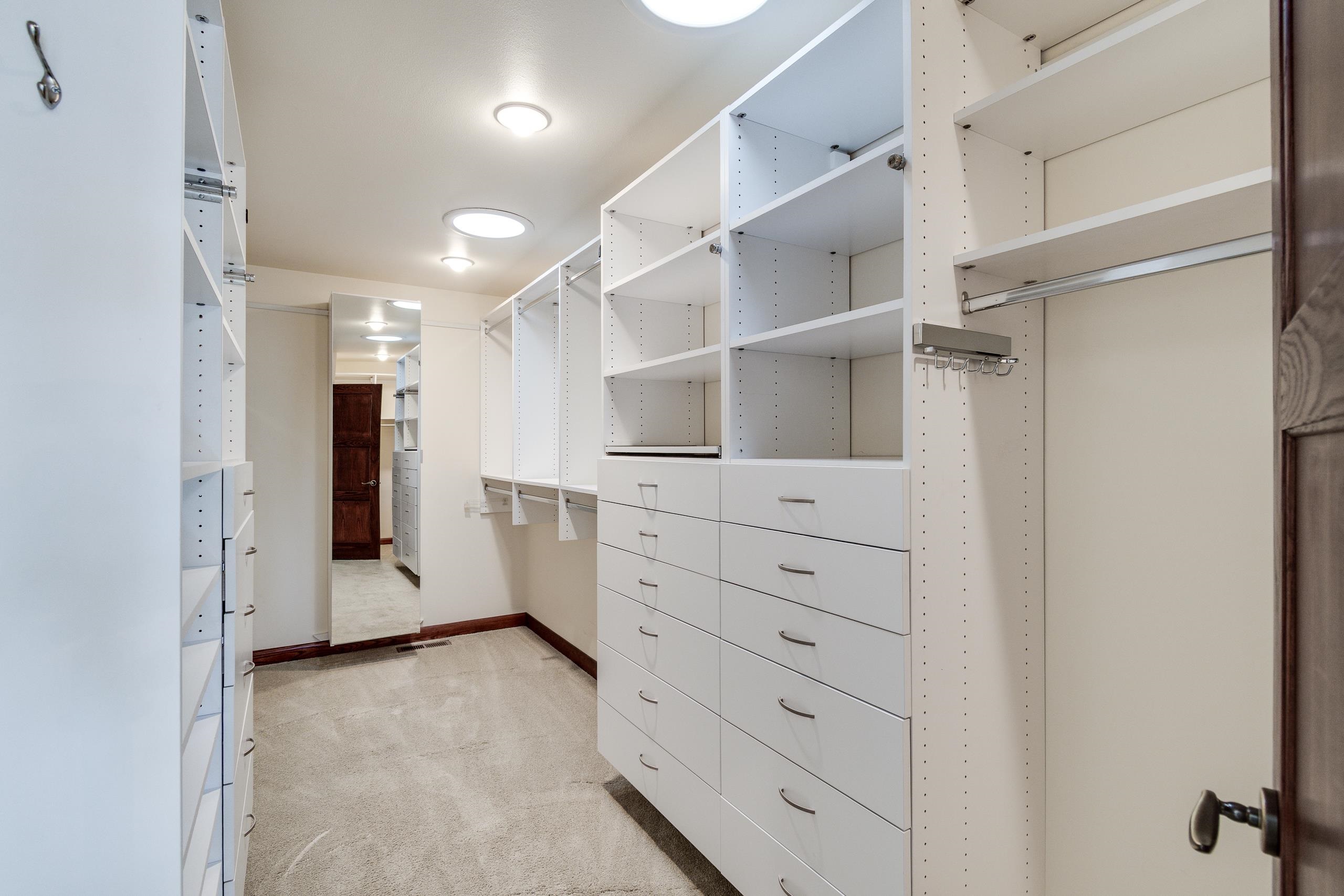 2829 Sylvan Avenue Madison, WI 53705 - Photo 32 of 65