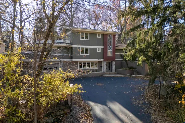 $1,099,500 | 2829 Sylvan Avenue, Madison, WI 53705