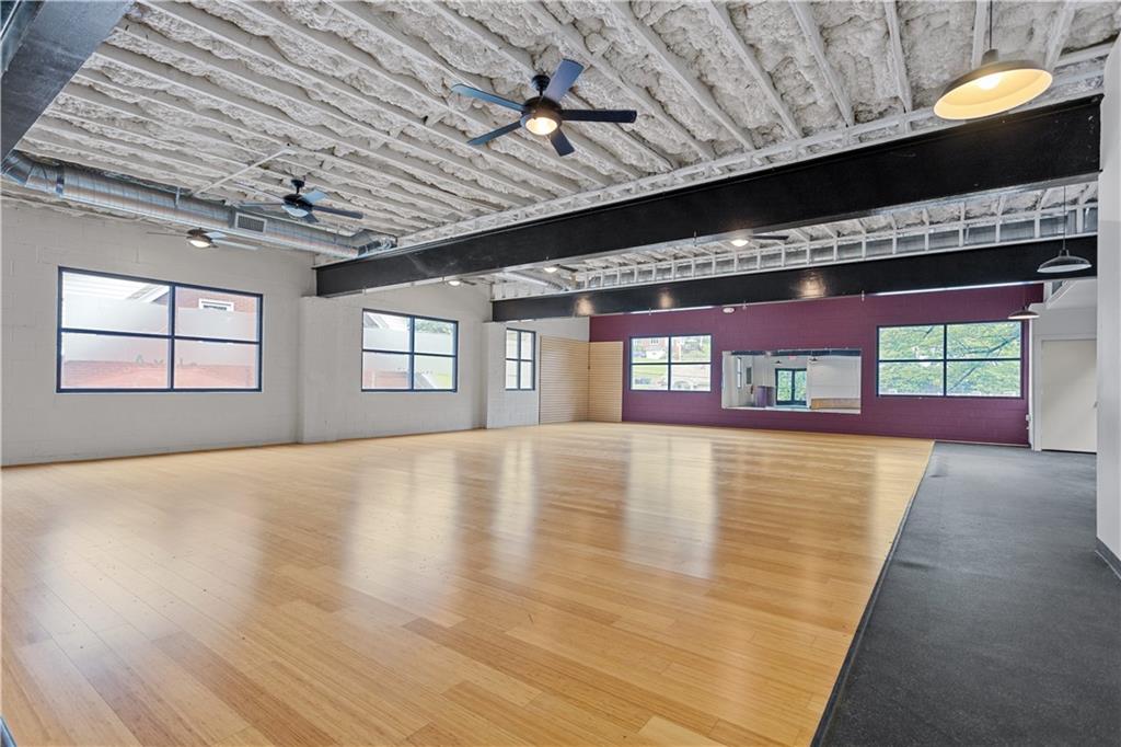 1913 Fox Chapel Road Pittsburgh, PA 15238 - Photo 19 of 23 Gallery Image 19
